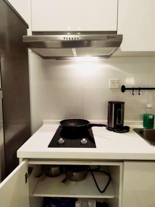 H2O Retreat Studio Home 5Min To Lrt By Premium Stay Petaling Jaya Esterno foto