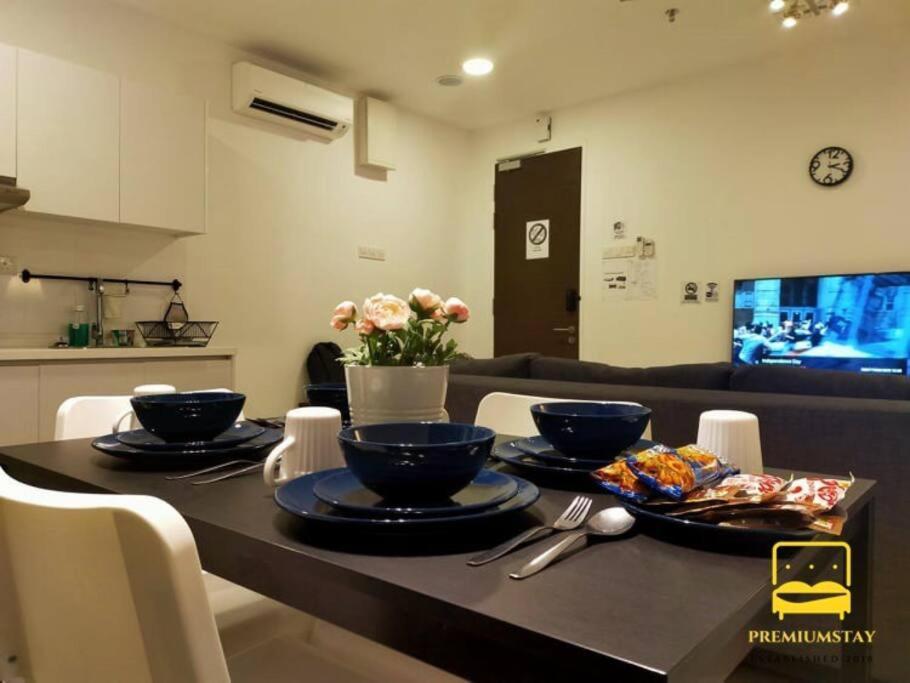 H2O Retreat Studio Home 5Min To Lrt By Premium Stay Petaling Jaya Esterno foto